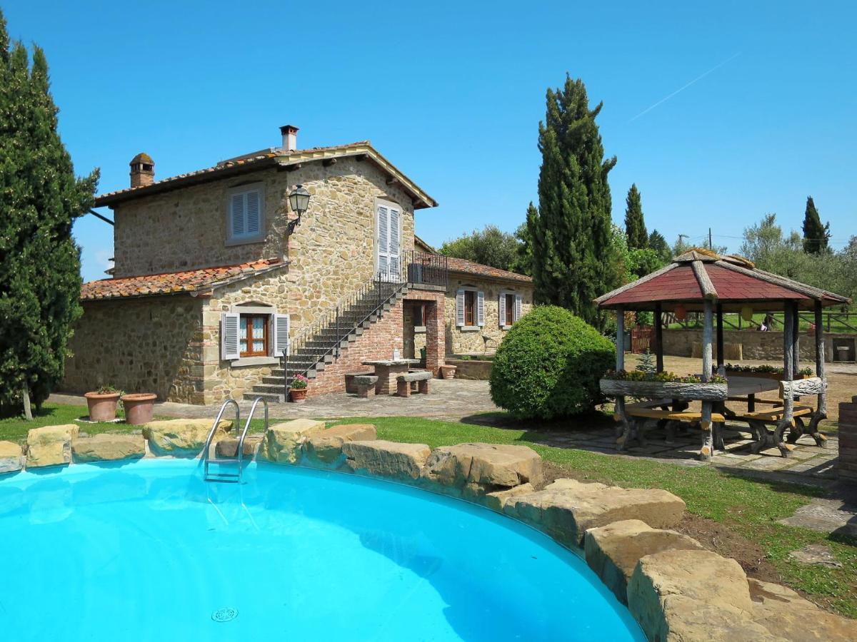 Holiday Home Casa Clotilde By Interhome Чивітелла-ін-Валь-ді-К'яна Екстер'єр фото