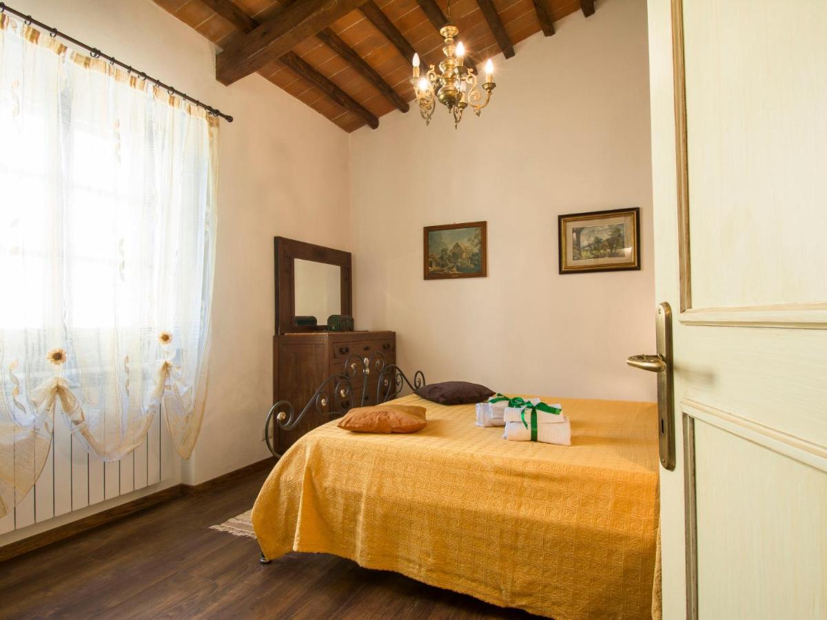 Holiday Home Casa Clotilde By Interhome Чивітелла-ін-Валь-ді-К'яна Екстер'єр фото