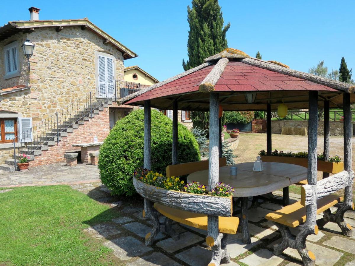 Holiday Home Casa Clotilde By Interhome Чивітелла-ін-Валь-ді-К'яна Екстер'єр фото