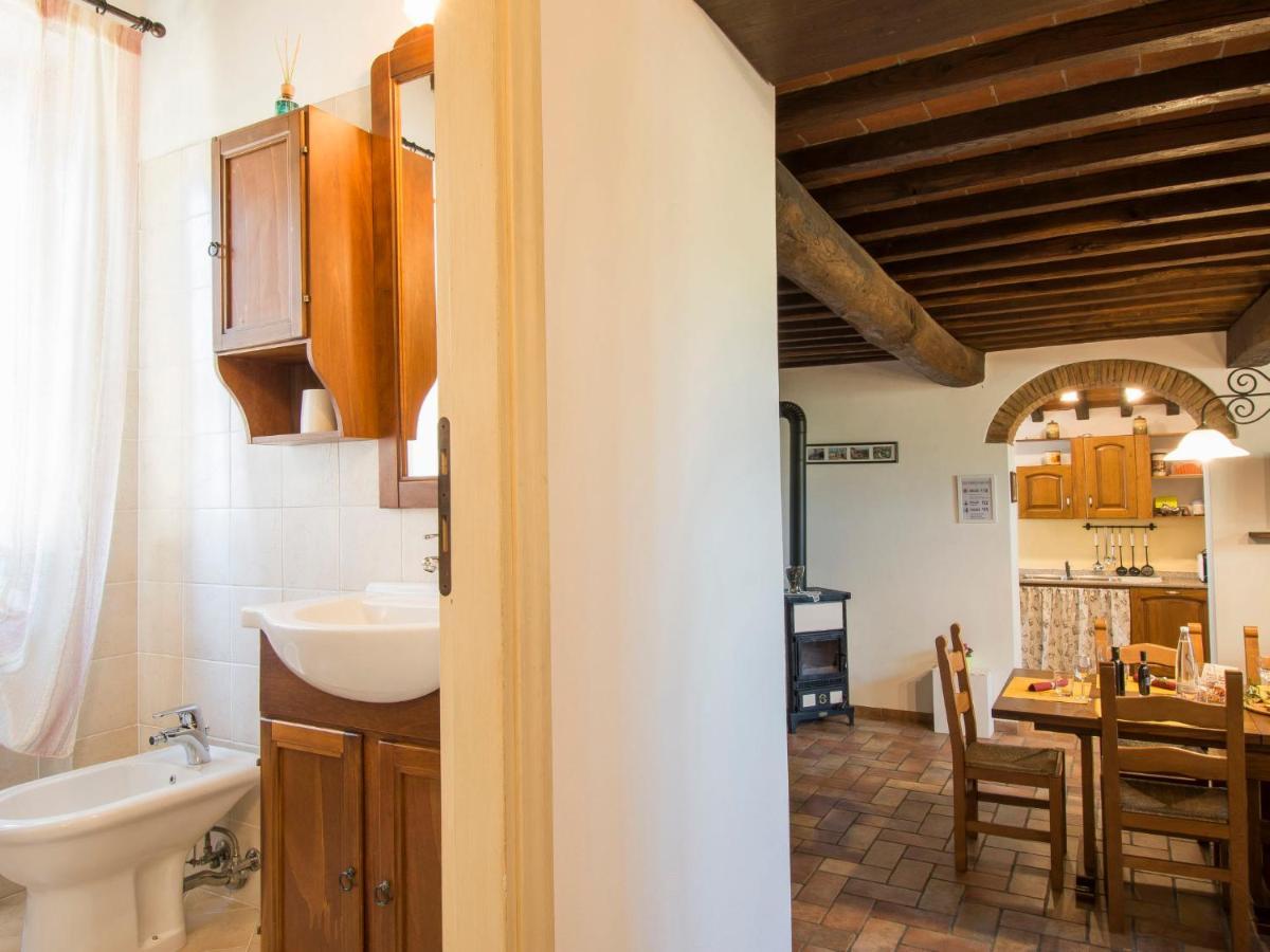 Holiday Home Casa Clotilde By Interhome Чивітелла-ін-Валь-ді-К'яна Екстер'єр фото